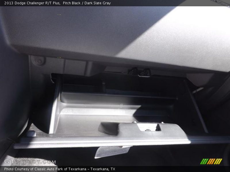 Pitch Black / Dark Slate Gray 2013 Dodge Challenger R/T Plus