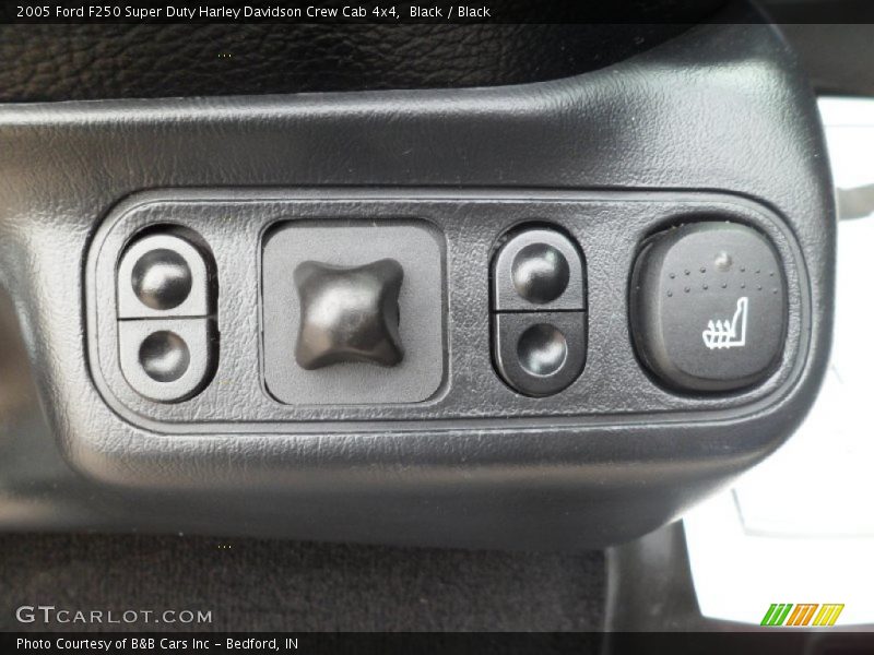 Controls of 2005 F250 Super Duty Harley Davidson Crew Cab 4x4
