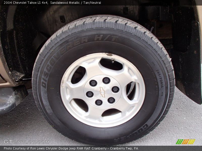 Sandalwood Metallic / Tan/Neutral 2004 Chevrolet Tahoe LS 4x4