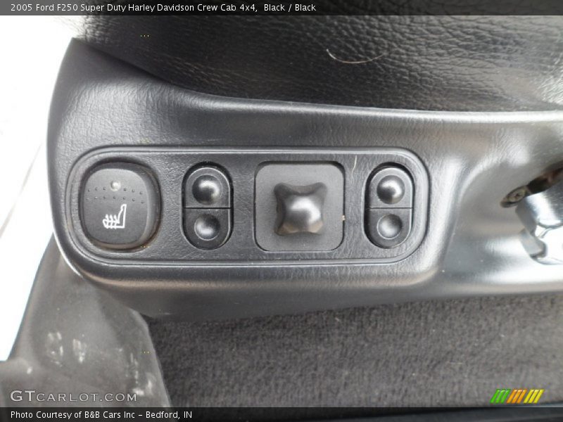 Controls of 2005 F250 Super Duty Harley Davidson Crew Cab 4x4