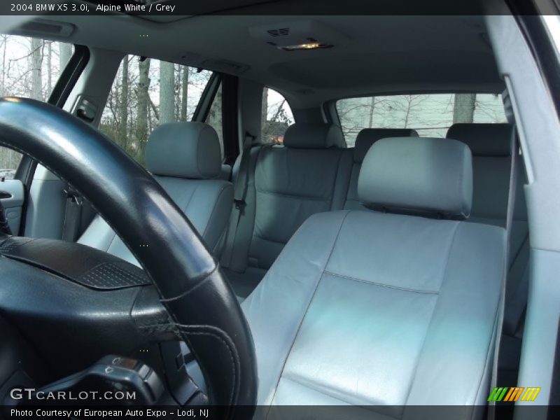 Alpine White / Grey 2004 BMW X5 3.0i