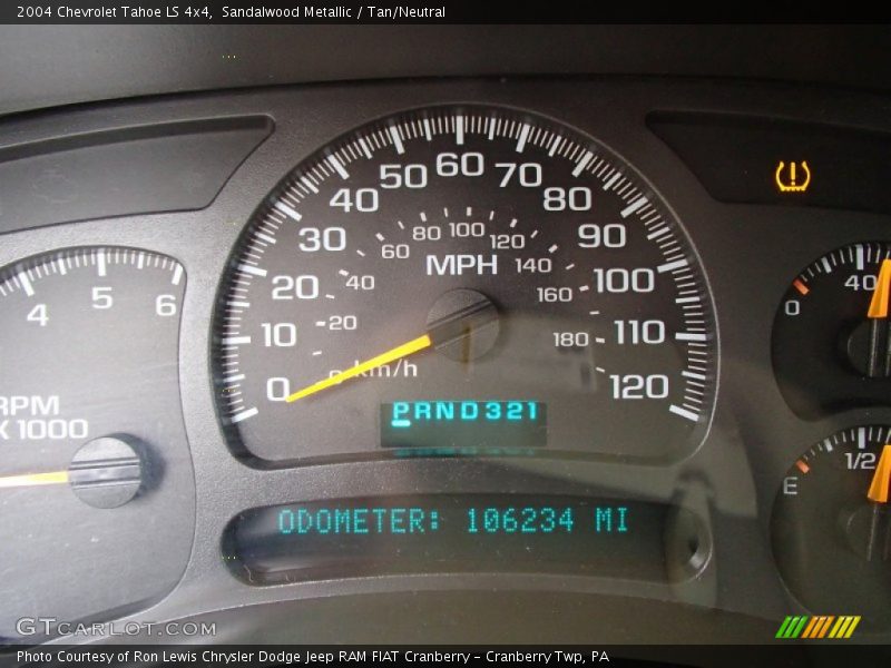 Sandalwood Metallic / Tan/Neutral 2004 Chevrolet Tahoe LS 4x4