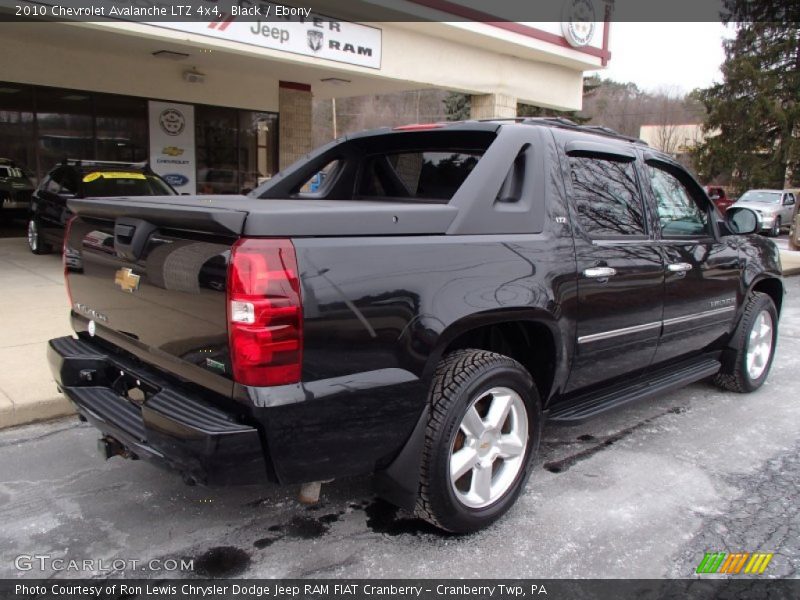 Black / Ebony 2010 Chevrolet Avalanche LTZ 4x4