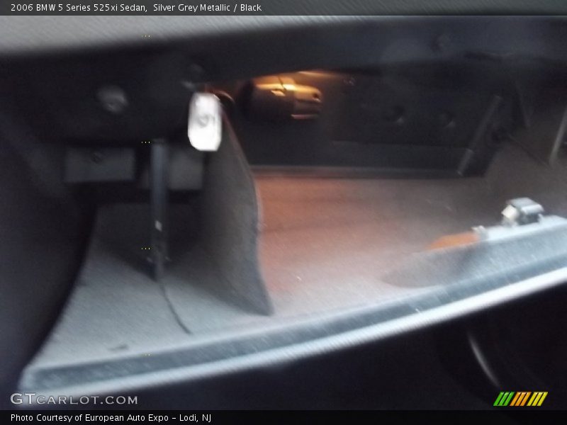 Silver Grey Metallic / Black 2006 BMW 5 Series 525xi Sedan
