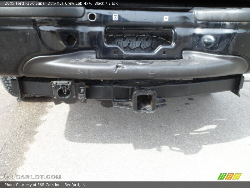 Black / Black 2005 Ford F250 Super Duty XLT Crew Cab 4x4