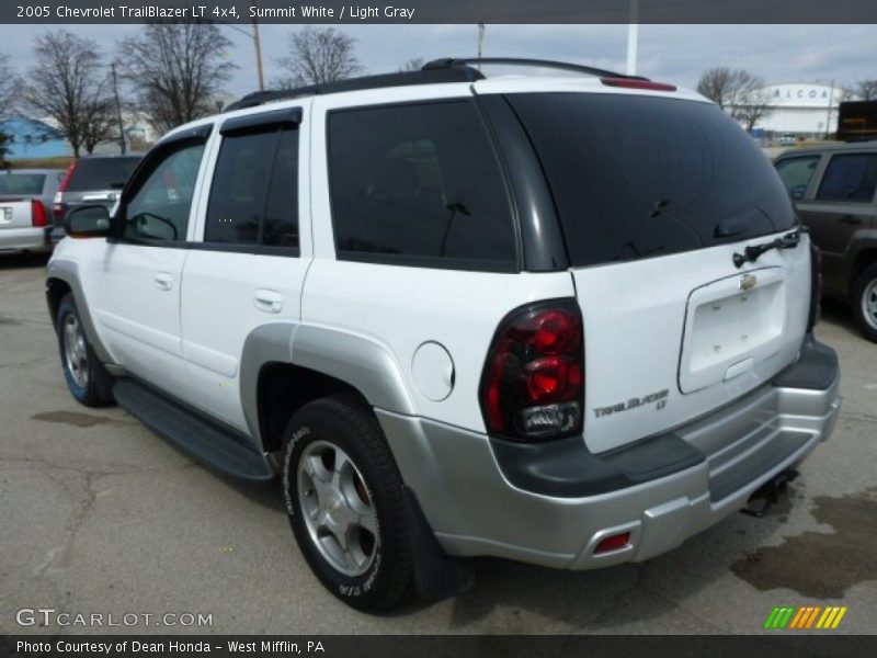 Summit White / Light Gray 2005 Chevrolet TrailBlazer LT 4x4