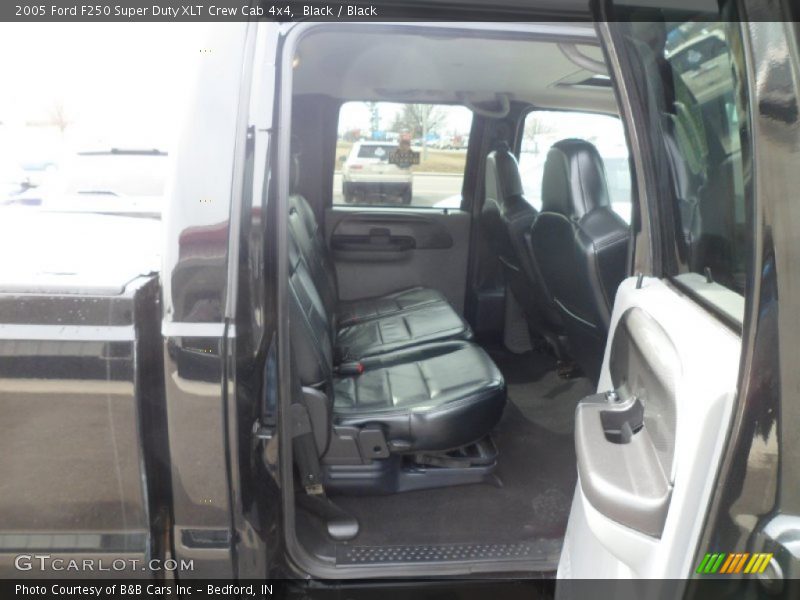 Black / Black 2005 Ford F250 Super Duty XLT Crew Cab 4x4