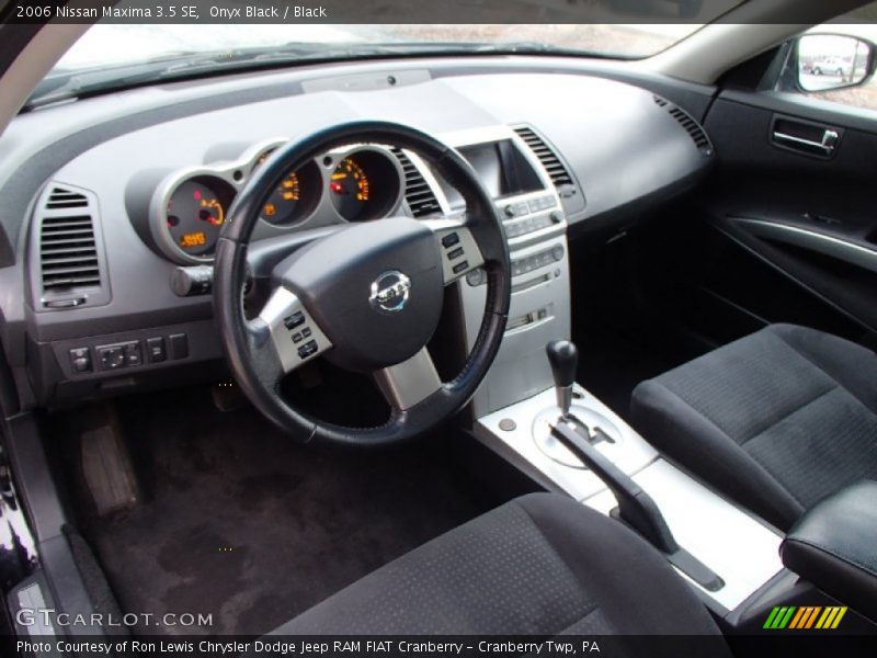Black Interior - 2006 Maxima 3.5 SE 