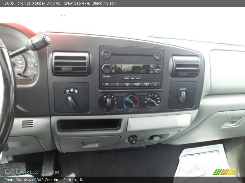 Black / Black 2005 Ford F250 Super Duty XLT Crew Cab 4x4