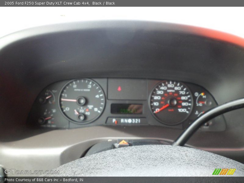 Black / Black 2005 Ford F250 Super Duty XLT Crew Cab 4x4