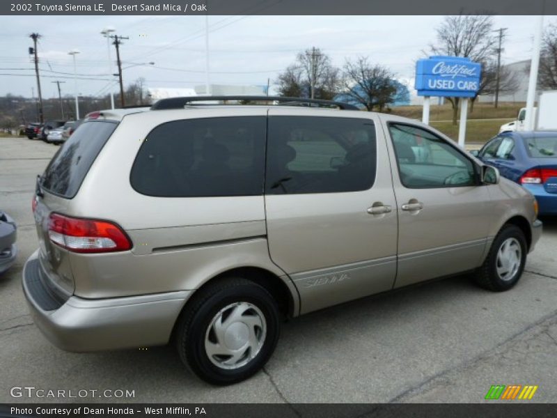 Desert Sand Mica / Oak 2002 Toyota Sienna LE