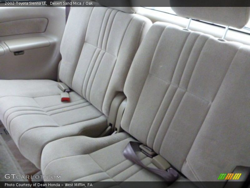 Desert Sand Mica / Oak 2002 Toyota Sienna LE