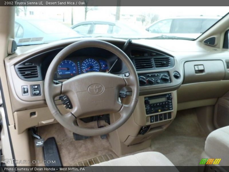 Desert Sand Mica / Oak 2002 Toyota Sienna LE