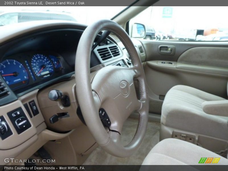 Desert Sand Mica / Oak 2002 Toyota Sienna LE