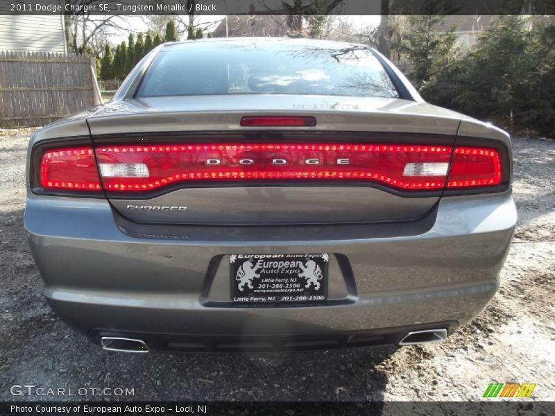 Tungsten Metallic / Black 2011 Dodge Charger SE