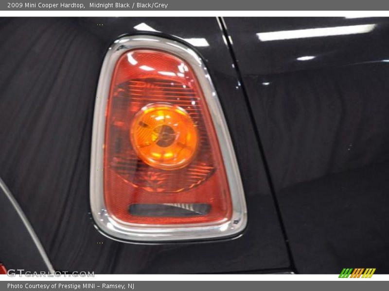 Midnight Black / Black/Grey 2009 Mini Cooper Hardtop