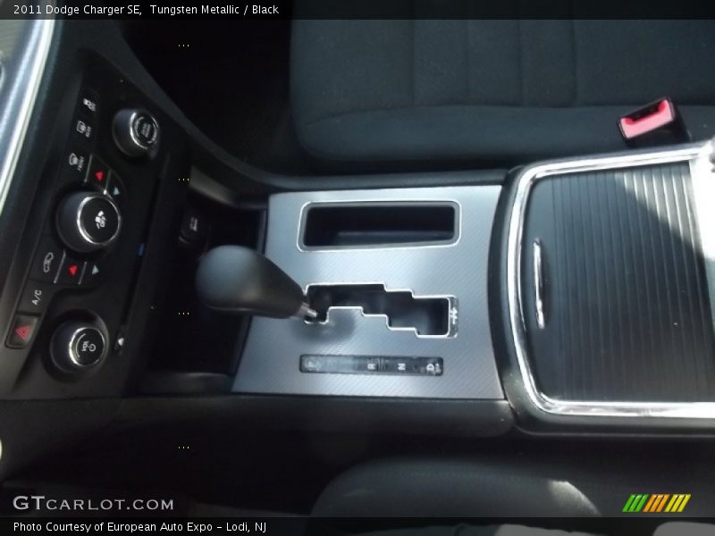 Tungsten Metallic / Black 2011 Dodge Charger SE