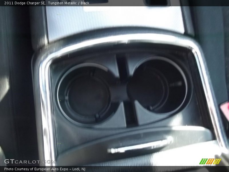 Tungsten Metallic / Black 2011 Dodge Charger SE