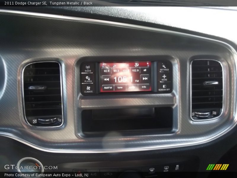 Tungsten Metallic / Black 2011 Dodge Charger SE
