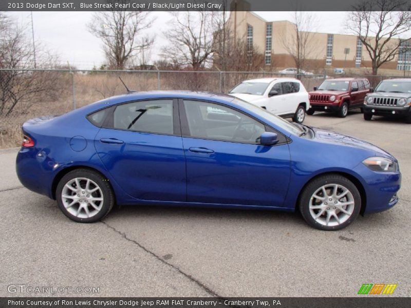  2013 Dart SXT Blue Streak Pearl Coat