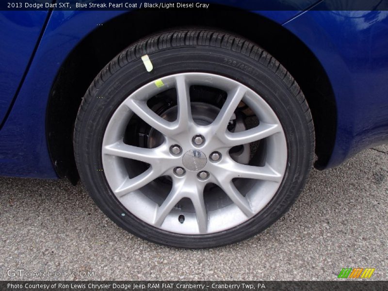 Blue Streak Pearl Coat / Black/Light Diesel Gray 2013 Dodge Dart SXT