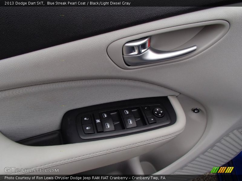 Blue Streak Pearl Coat / Black/Light Diesel Gray 2013 Dodge Dart SXT
