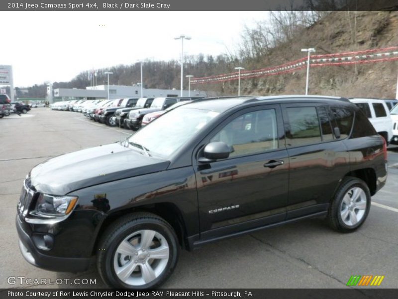  2014 Compass Sport 4x4 Black