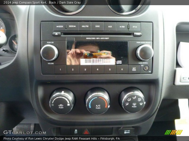 Controls of 2014 Compass Sport 4x4