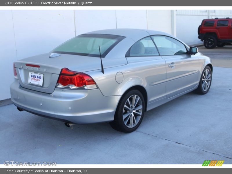 Electric Silver Metallic / Quartz 2010 Volvo C70 T5
