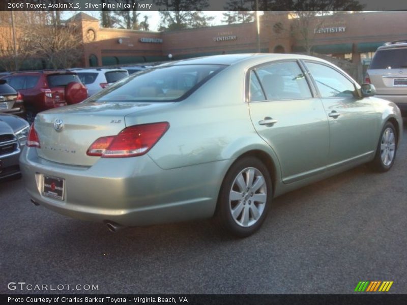 Silver Pine Mica / Ivory 2006 Toyota Avalon XLS