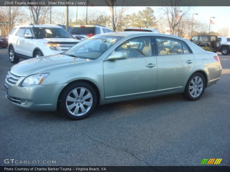 Silver Pine Mica / Ivory 2006 Toyota Avalon XLS