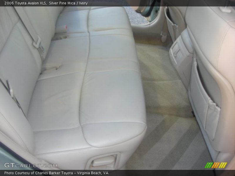 Silver Pine Mica / Ivory 2006 Toyota Avalon XLS