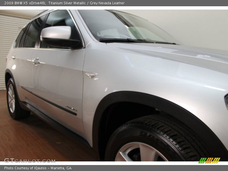 Titanium Silver Metallic / Grey Nevada Leather 2009 BMW X5 xDrive48i