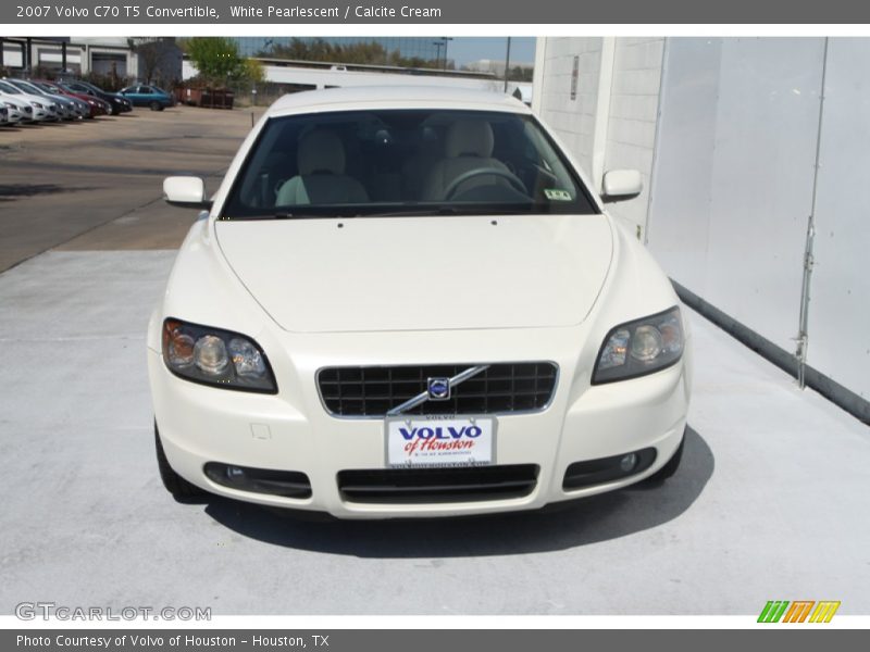 White Pearlescent / Calcite Cream 2007 Volvo C70 T5 Convertible
