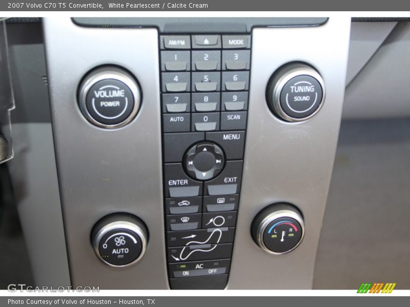 White Pearlescent / Calcite Cream 2007 Volvo C70 T5 Convertible