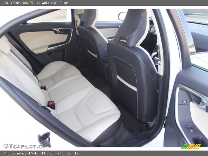 Ice White / Soft Beige 2013 Volvo S60 T5