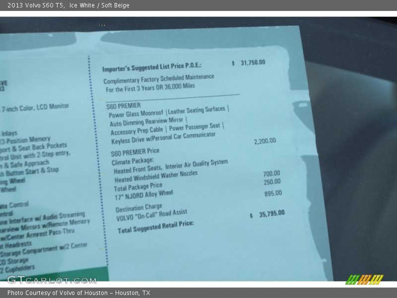 Ice White / Soft Beige 2013 Volvo S60 T5
