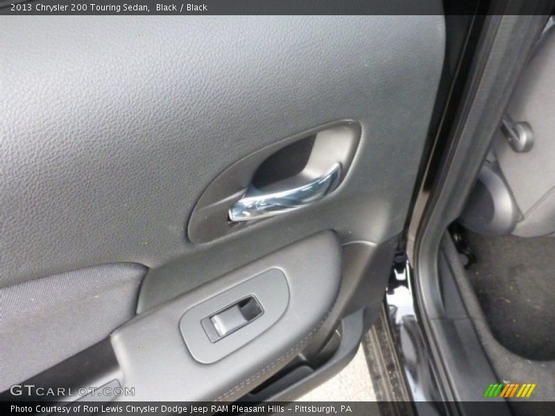 Black / Black 2013 Chrysler 200 Touring Sedan