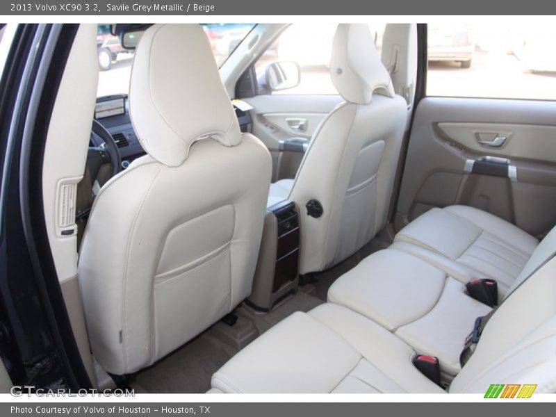 Rear Seat of 2013 XC90 3.2