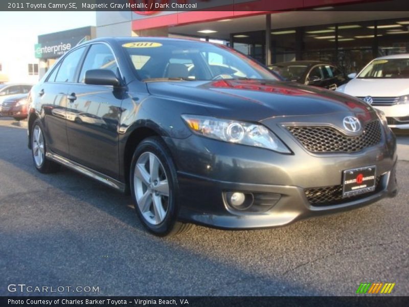 Magnetic Gray Metallic / Dark Charcoal 2011 Toyota Camry SE