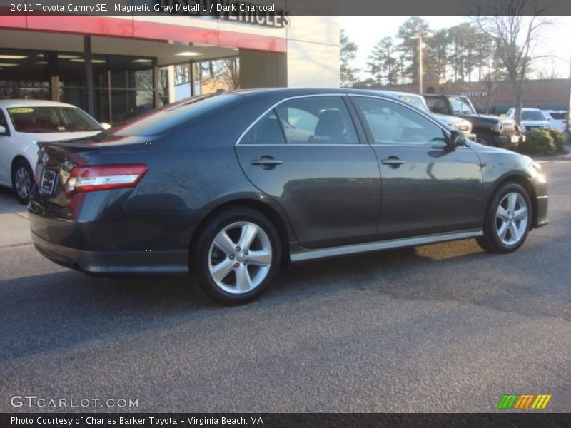 Magnetic Gray Metallic / Dark Charcoal 2011 Toyota Camry SE