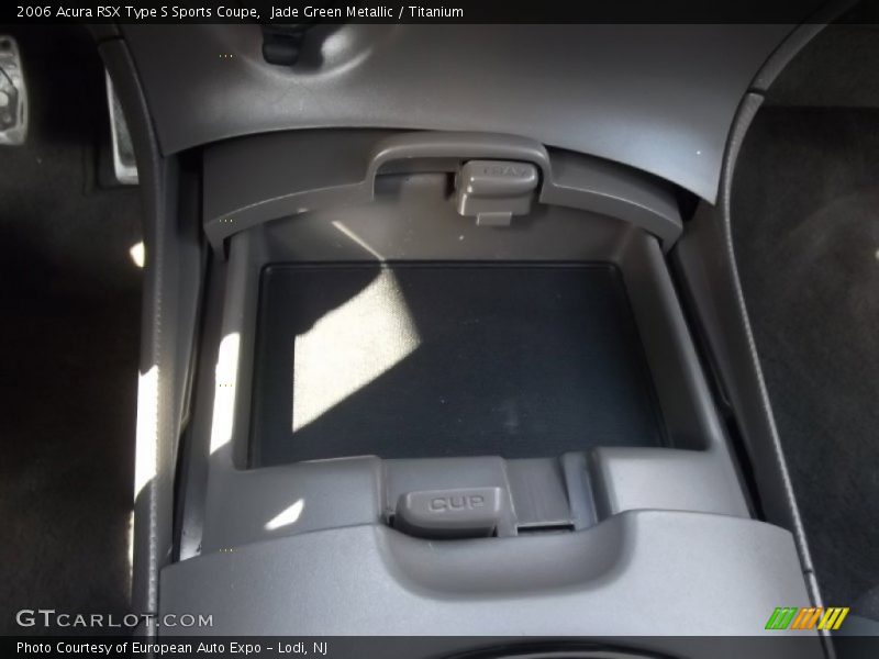 Jade Green Metallic / Titanium 2006 Acura RSX Type S Sports Coupe