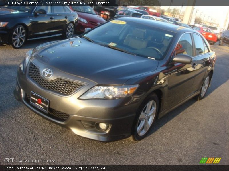 Magnetic Gray Metallic / Dark Charcoal 2011 Toyota Camry SE