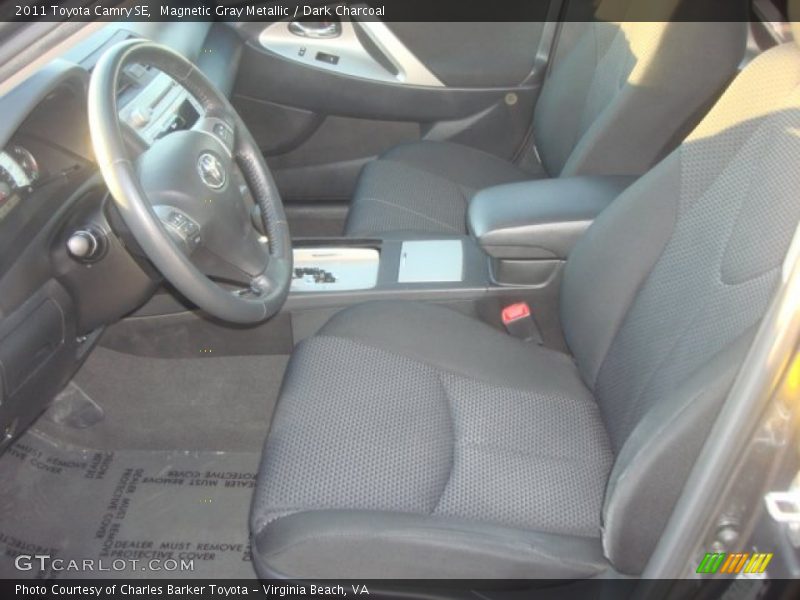 Magnetic Gray Metallic / Dark Charcoal 2011 Toyota Camry SE