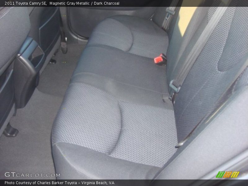 Magnetic Gray Metallic / Dark Charcoal 2011 Toyota Camry SE