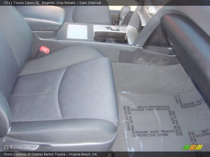 Magnetic Gray Metallic / Dark Charcoal 2011 Toyota Camry SE