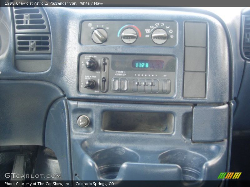 White / Navy 1998 Chevrolet Astro LS Passenger Van