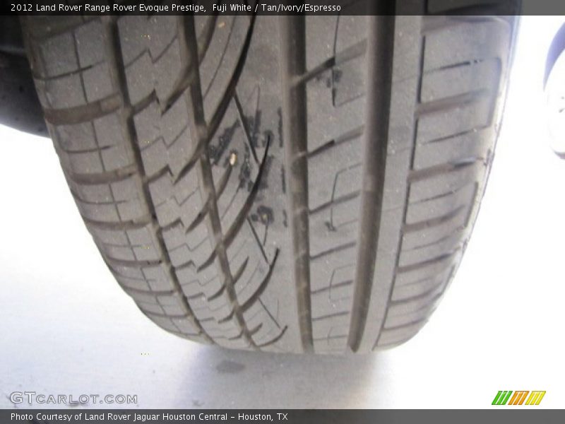 Fuji White / Tan/Ivory/Espresso 2012 Land Rover Range Rover Evoque Prestige