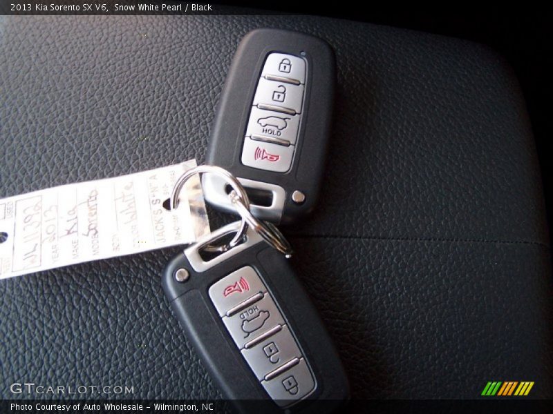 Keys of 2013 Sorento SX V6