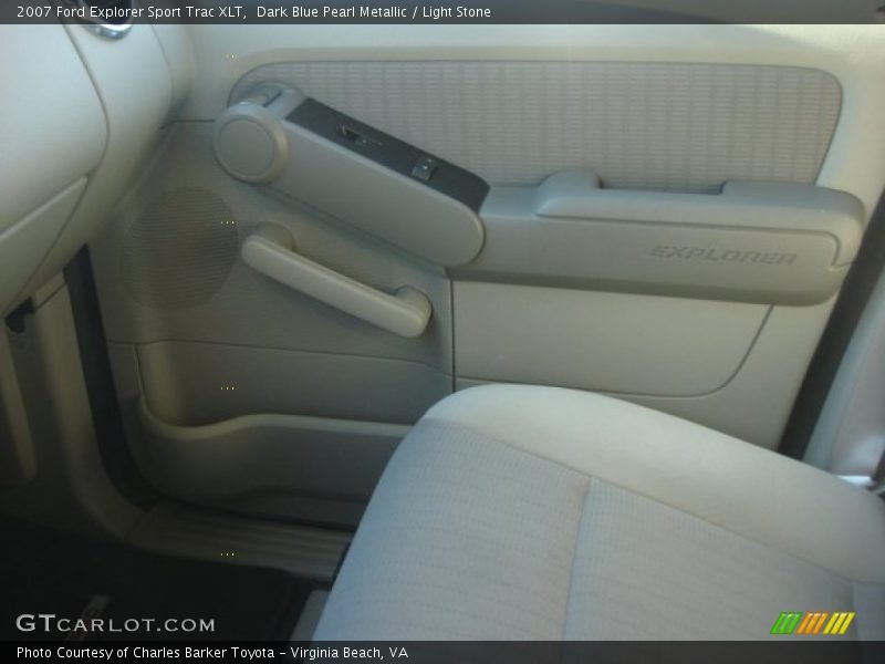 Dark Blue Pearl Metallic / Light Stone 2007 Ford Explorer Sport Trac XLT